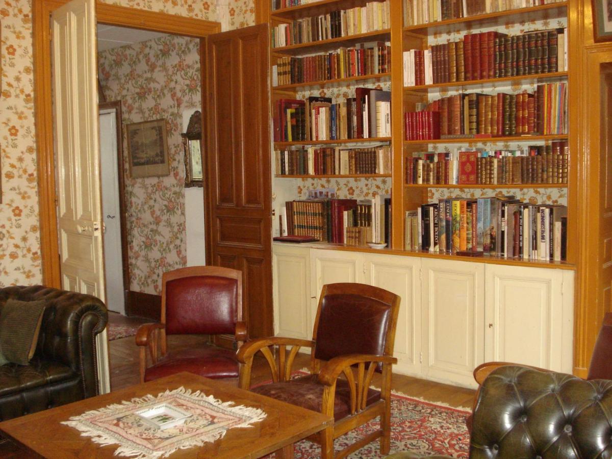Le Chevalier D'Eon Bed & Breakfast Tonnerre Eksteriør bilde